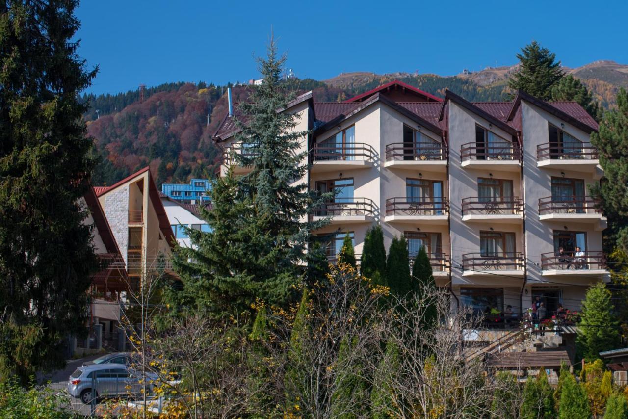 Hotel Marea Neagra Sinaia Exteriör bild